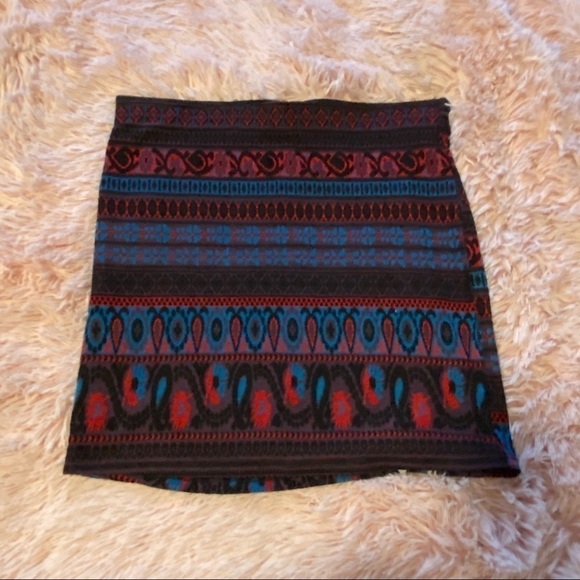 Forever 21 Colorful Print Mini Skirt - Picture 1 of 3